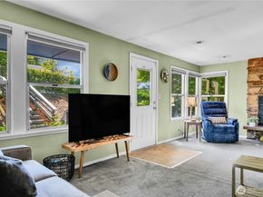 128 NE 174th Street, Shoreline WA 98155