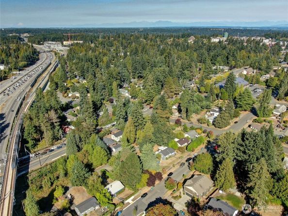 128 NE 174th Street, Shoreline WA 98155