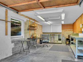 128 NE 174th Street, Shoreline WA 98155
