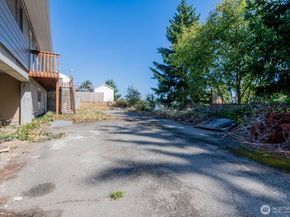 1270 Lansing Avenue, Bremerton WA 98312