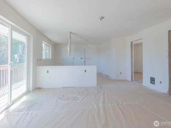 1270 Lansing Avenue, Bremerton WA 98312