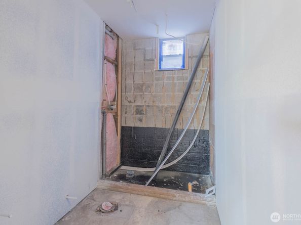 1270 Lansing Avenue, Bremerton WA 98312