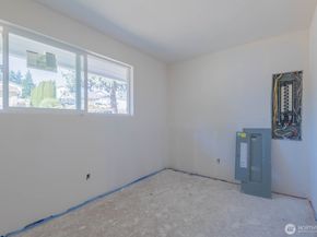 1270 Lansing Avenue, Bremerton WA 98312