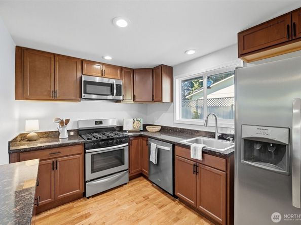 20904 NE 91st Street, Redmond WA 98053