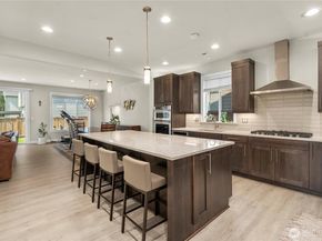 19821 75th Avenue NE, Kenmore WA 98028