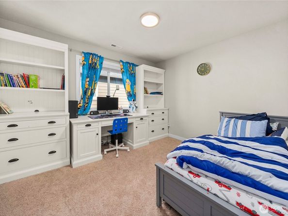 19821 75th Avenue NE, Kenmore WA 98028