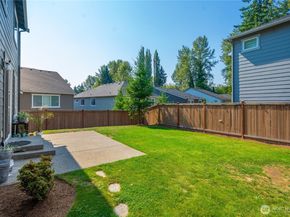 19821 75th Avenue NE, Kenmore WA 98028