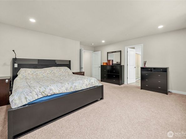 19821 75th Avenue NE, Kenmore WA 98028