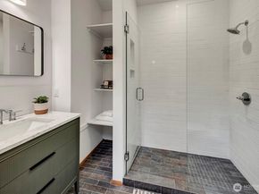 4230 W Mercer Way, Mercer Island WA 98040