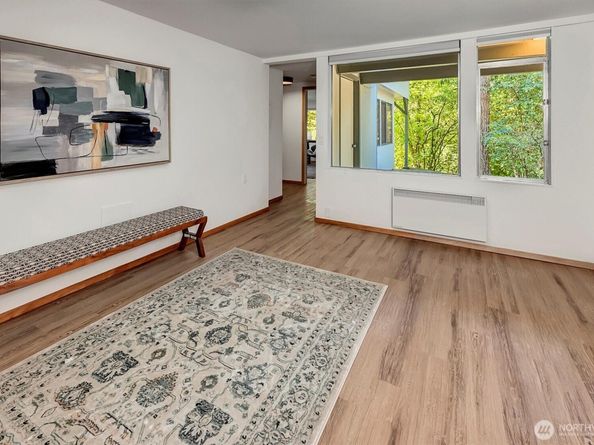 4230 W Mercer Way, Mercer Island WA 98040