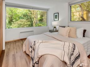 4230 W Mercer Way, Mercer Island WA 98040