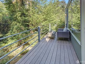 4230 W Mercer Way, Mercer Island WA 98040