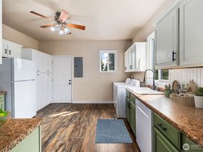 2307 Fulton Street, Everett WA 98201