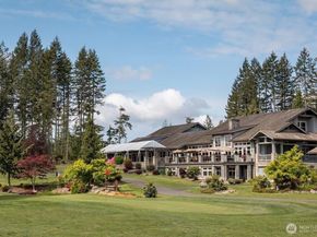 3952 McCormick Village Drive, Bremerton WA 98312