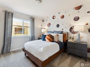 3952 McCormick Village Drive, Bremerton WA 98312