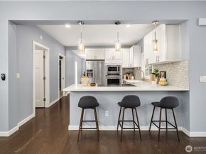 26833 SE 76th Place, Issaquah WA 98027