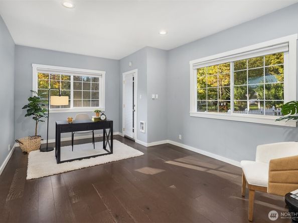 26833 SE 76th Place, Issaquah WA 98027