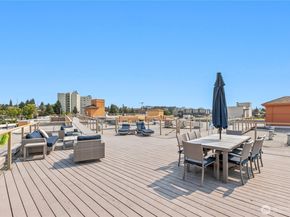 413 NE 70th Street 204, Seattle WA 98115