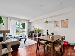 413 NE 70th Street 204, Seattle WA 98115