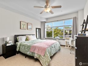 413 NE 70th Street 204, Seattle WA 98115