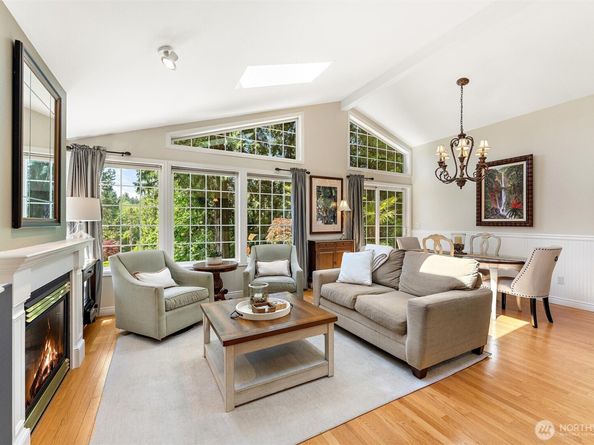 23122 35th Avenue SE, Bothell WA 98021
