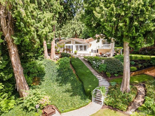 23122 35th Avenue SE, Bothell WA 98021