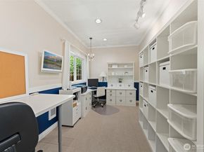 23122 35th Avenue SE, Bothell WA 98021