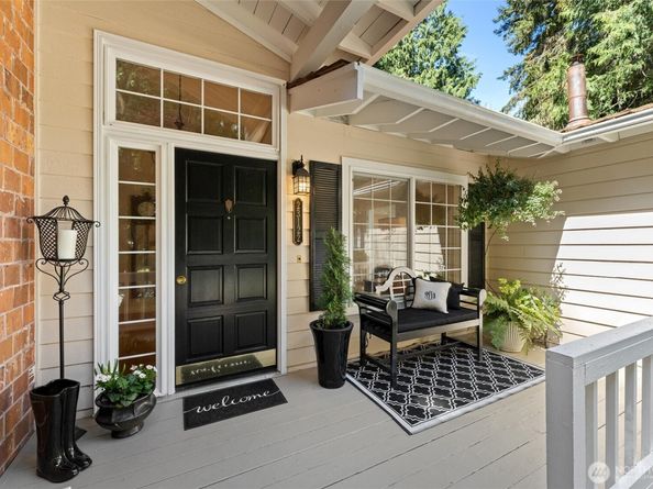23122 35th Avenue SE, Bothell WA 98021