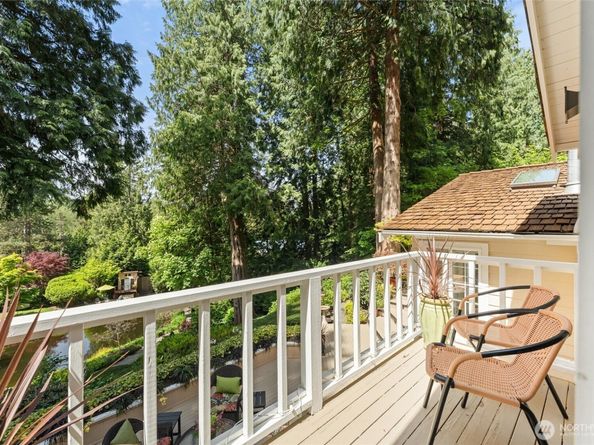 23122 35th Avenue SE, Bothell WA 98021