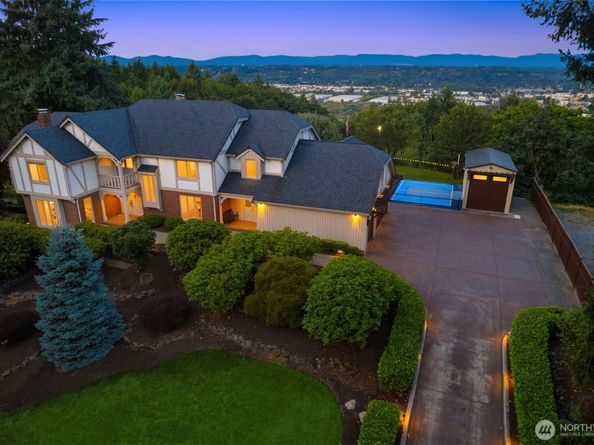 412 Hi Crest Drive, Auburn WA 98001