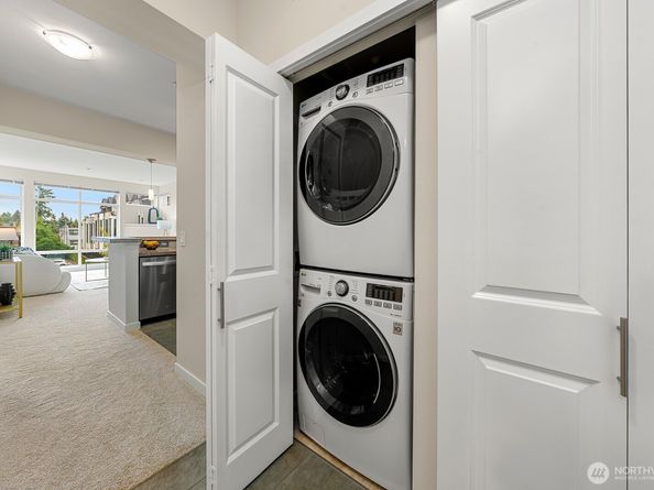 211 Kirkland Avenue 510, Kirkland WA 98033