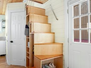2143 N Northlake Way 15, Seattle WA 98103