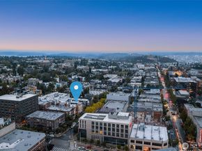 1124 B 13th Avenue, Seattle WA 98122