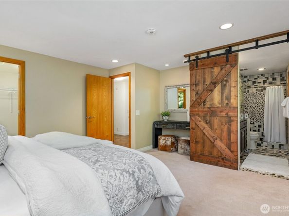 19602 NE 185th Street, Woodinville WA 98077