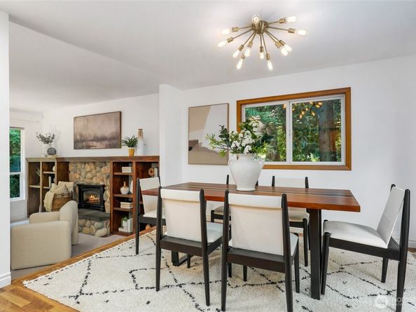 19602 NE 185th Street, Woodinville WA 98077