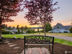 27405 Lofall Court NW, Poulsbo WA 98370