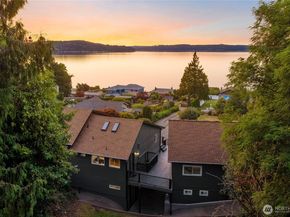 27405 Lofall Court NW, Poulsbo WA 98370