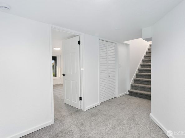 27405 Lofall Court NW, Poulsbo WA 98370