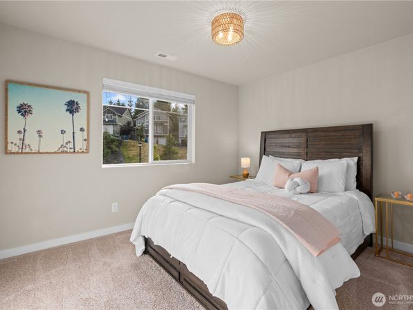 19042 123rd Avenue SE, Renton WA 98058