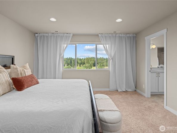 19042 123rd Avenue SE, Renton WA 98058