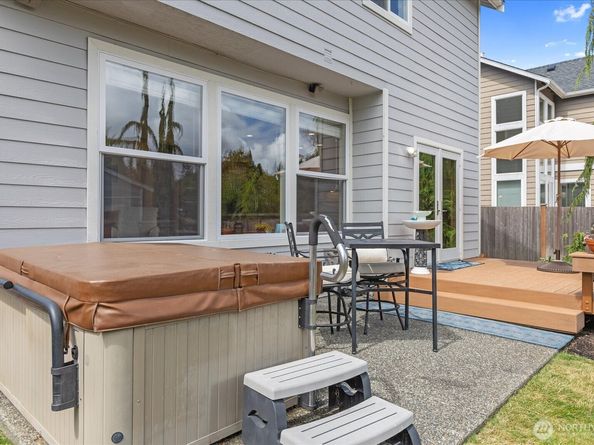 22819 86th Place W, Edmonds WA 98026