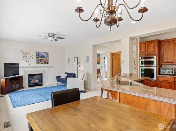22819 86th Place W, Edmonds WA 98026