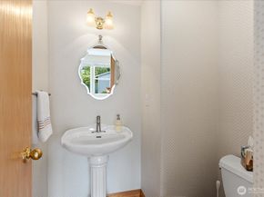 22819 86th Place W, Edmonds WA 98026