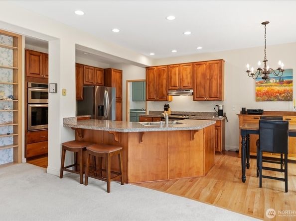 22819 86th Place W, Edmonds WA 98026