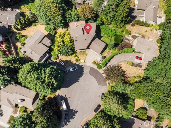 2205 135th PL SE, Bellevue WA 98005