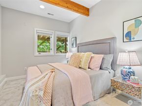 2205 135th PL SE, Bellevue WA 98005