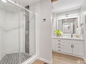 2205 135th PL SE, Bellevue WA 98005