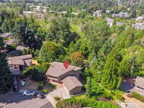 2205 135th PL SE, Bellevue WA 98005