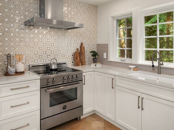 13310 SW Madrona Road, Vashon WA 98070