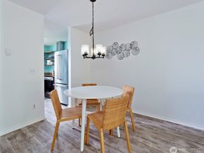 25406 106th Avenue SE E2, Kent WA 98030